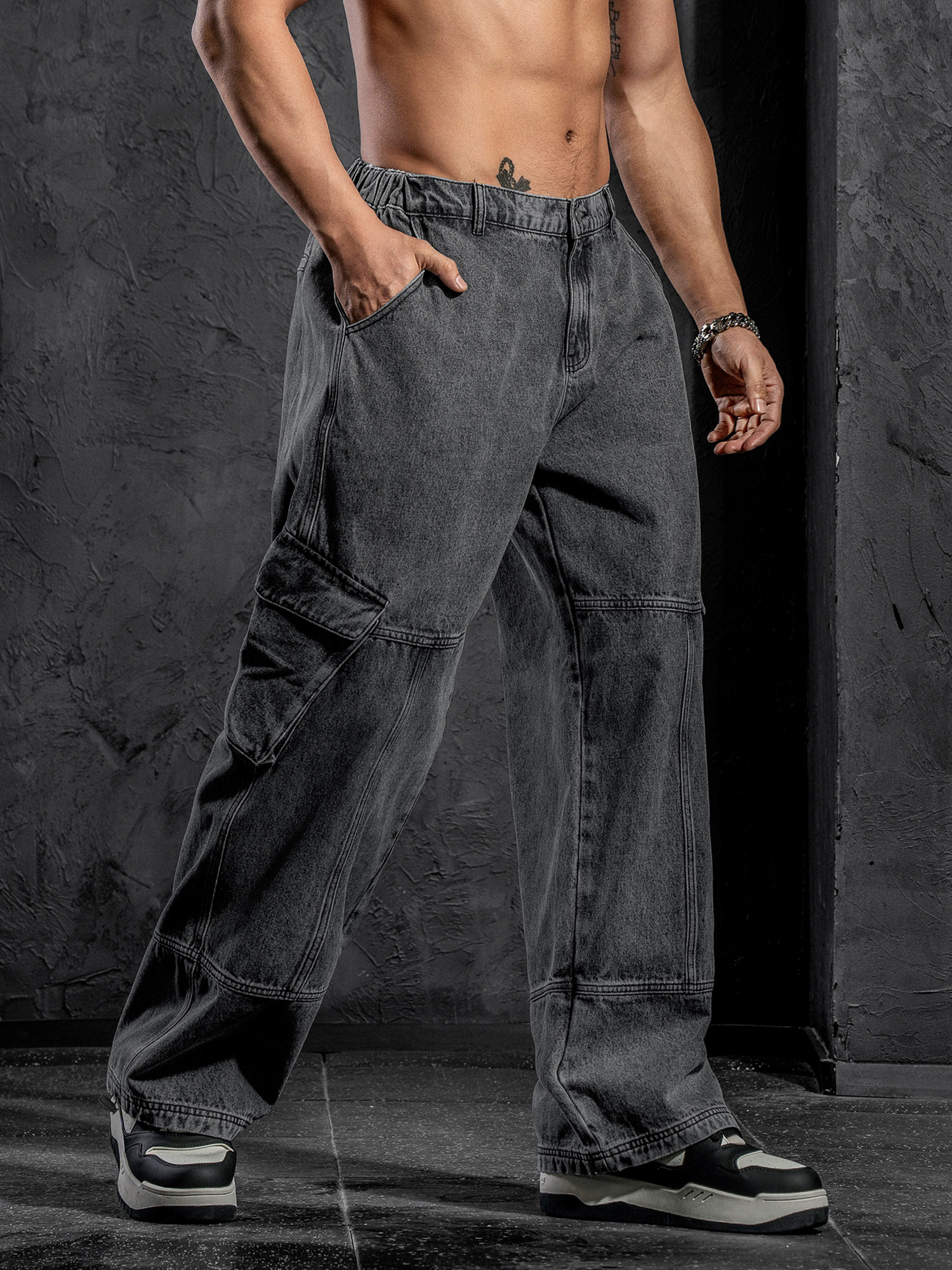 LUJIAMEN 봄 느슨한 캐주얼 작업복 스타일 바지 남성용 피트니스 스포츠 대형 워시 블랙 스트레이트 청바지