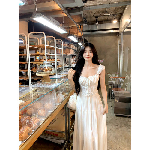 一颗甜桃yikett《氧气心动》穿搭吊带背心女长款半身裙套装两件套