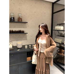 一颗甜桃yikett《慵懒万人迷》早秋针织开衫外套女氛围感穿搭上衣