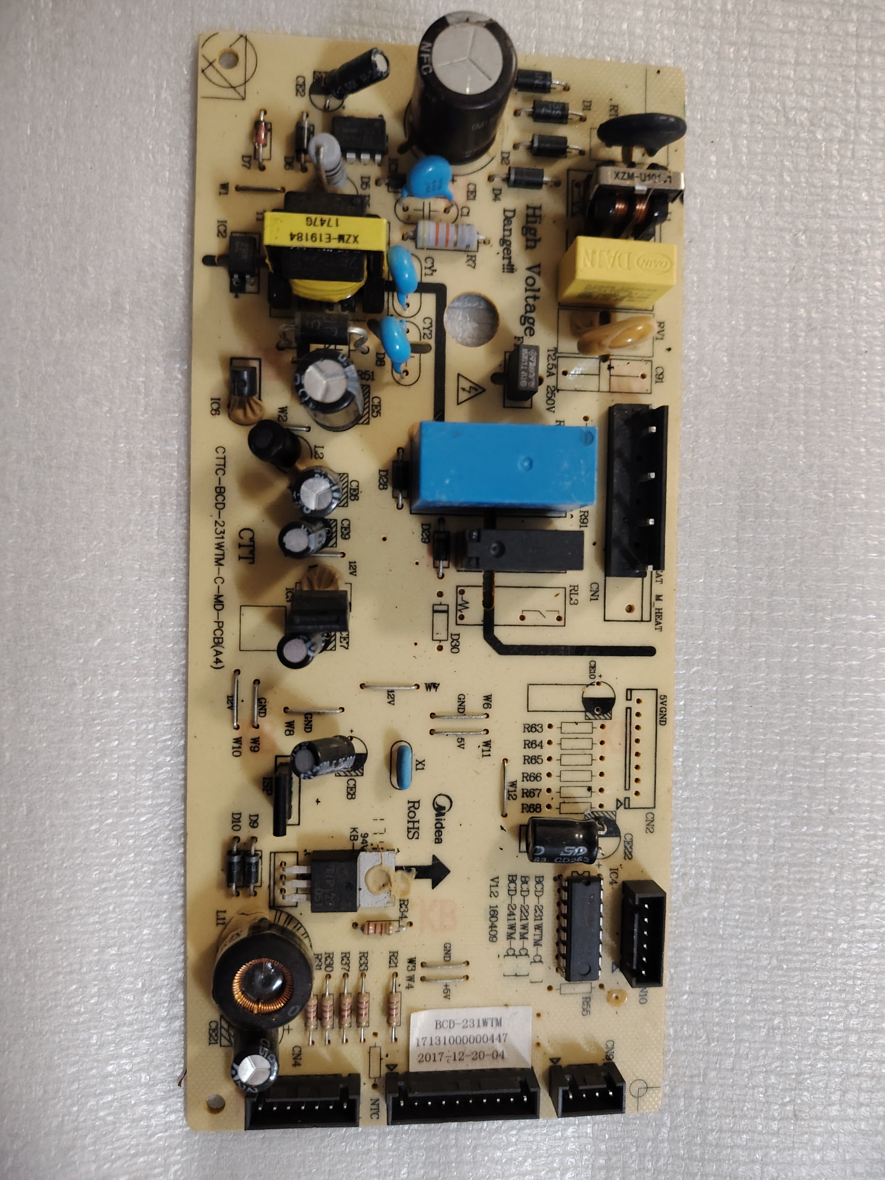 美的冰箱BCD-231WTM主板