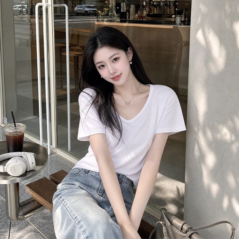 慵懒风宽松T恤女V领正肩