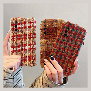 a70s a50s a30a20 a31暖手a90毛茸茸a80a60 秋冬撞色条纹绒布适用三星a53手机壳f52红色a8s毛绒a71线条a51冬季