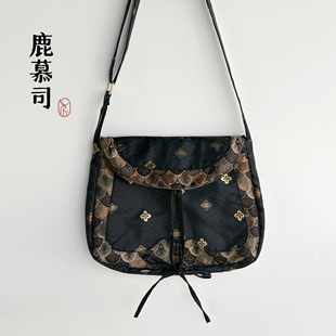 原创汉服黑色货郎包大容量拼色斜挎布包可调节包带可装13寸电脑A4