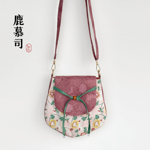 鹿慕司手工布包轻便花瓣包古风