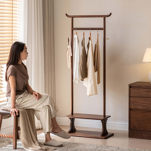 北美黑胡桃木实木衣架简约卧室衣帽架可移动挂衣架床边挂衣服架子