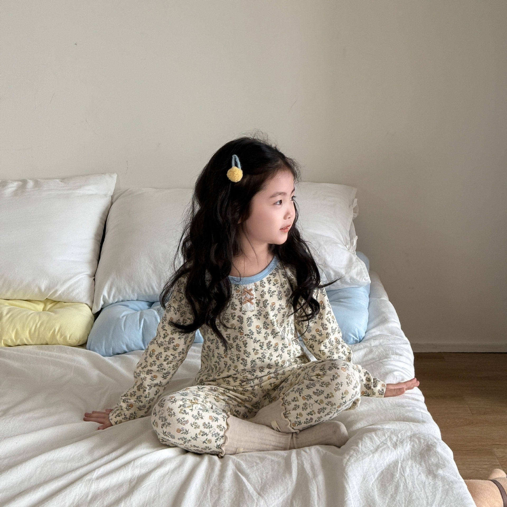 新款300克儿童磨毛舒绒秋