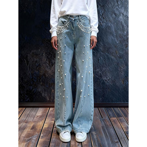 设计感时尚珍珠烫钻弯刀牛仔裤女