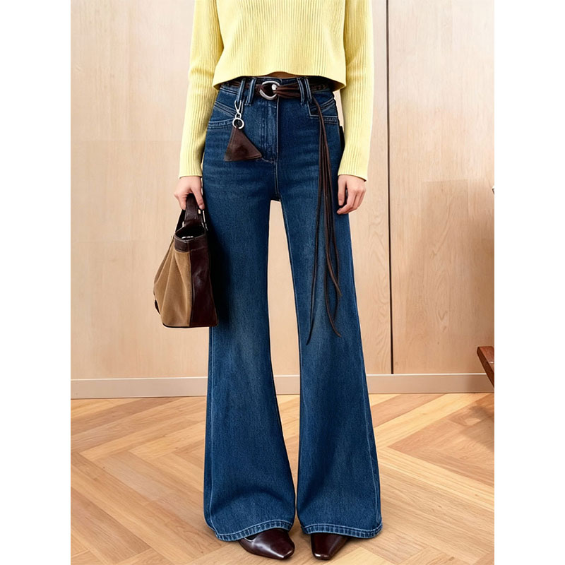 高腰显瘦微喇牛仔裤女百搭修身