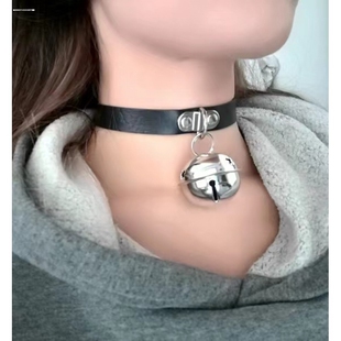 铃铛吊坠项链女颈链颈带2021年新款潮chocker项圈锁骨链