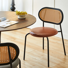 餐椅家用结实耐用轻奢高级感仿藤编椅中古可叠放餐桌塑料靠背椅子