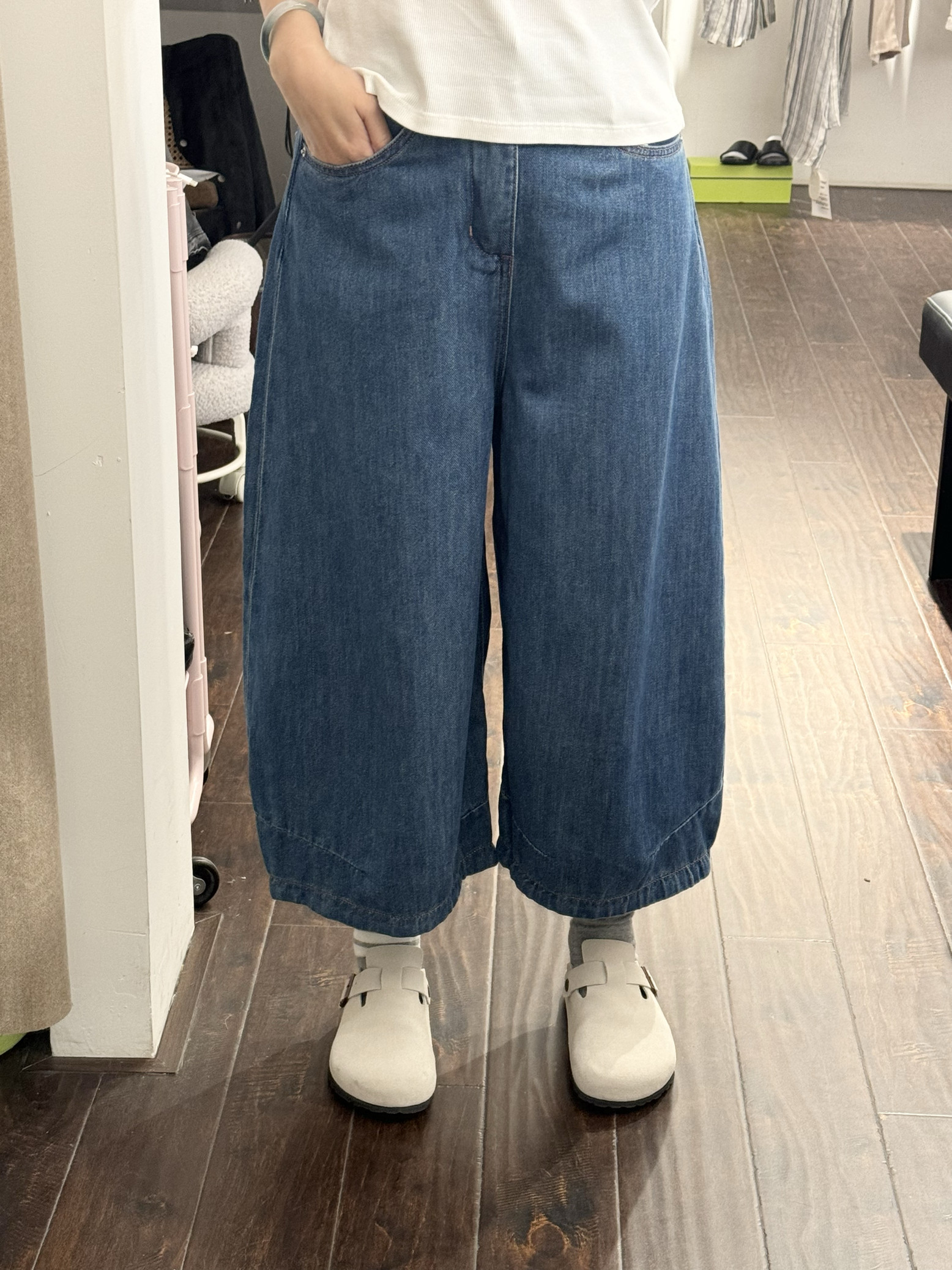慵懒风复古蓝牛仔气球裤女夏季薄款高腰宽松阔腿七分休闲牛仔裤