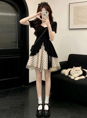 法式赫本风气质收腰连衣裙女