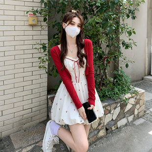 两件套2026夏季新款法式甜美风收腰碎花吊带连衣裙开衫套装D6264