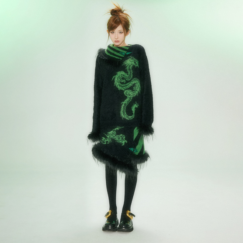 百搭龙纹印花限定毛衣小众设计