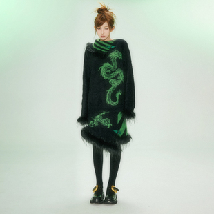 2024春限定龙纹印花百搭小众设计毛衣套装 DIET GRRRL