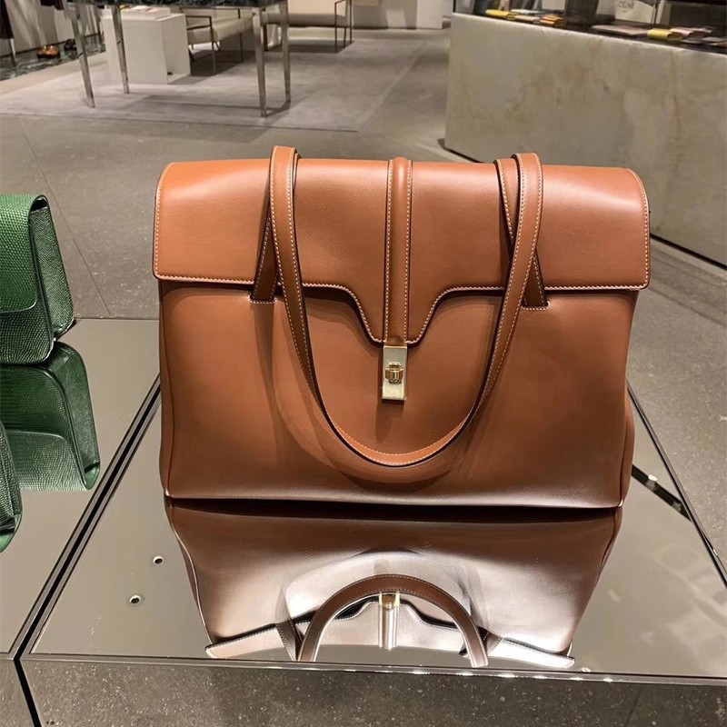 刘雯同款soft16托特包大容量通勤电脑包2025新款真皮单肩腋下包女,箱包皮具/热销女包/男包,托特包,淘宝优惠券,粉丝福利购,淘宝优惠卷