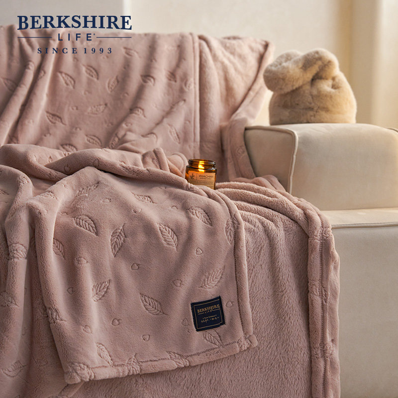 berkshire伯克希尔 压花牛奶绒毛毯四季午睡空调毯保暖床上用盖毯