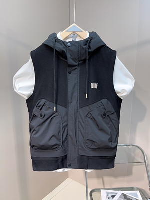 春秋新款时尚针织马甲拼接排扣拉链防风连帽无袖上衣外穿休闲背心