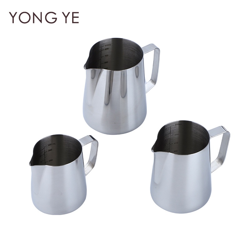 厂家批发尖嘴不锈钢拉花杯内电蚀刻度拉花缸花式奶杯咖啡杯