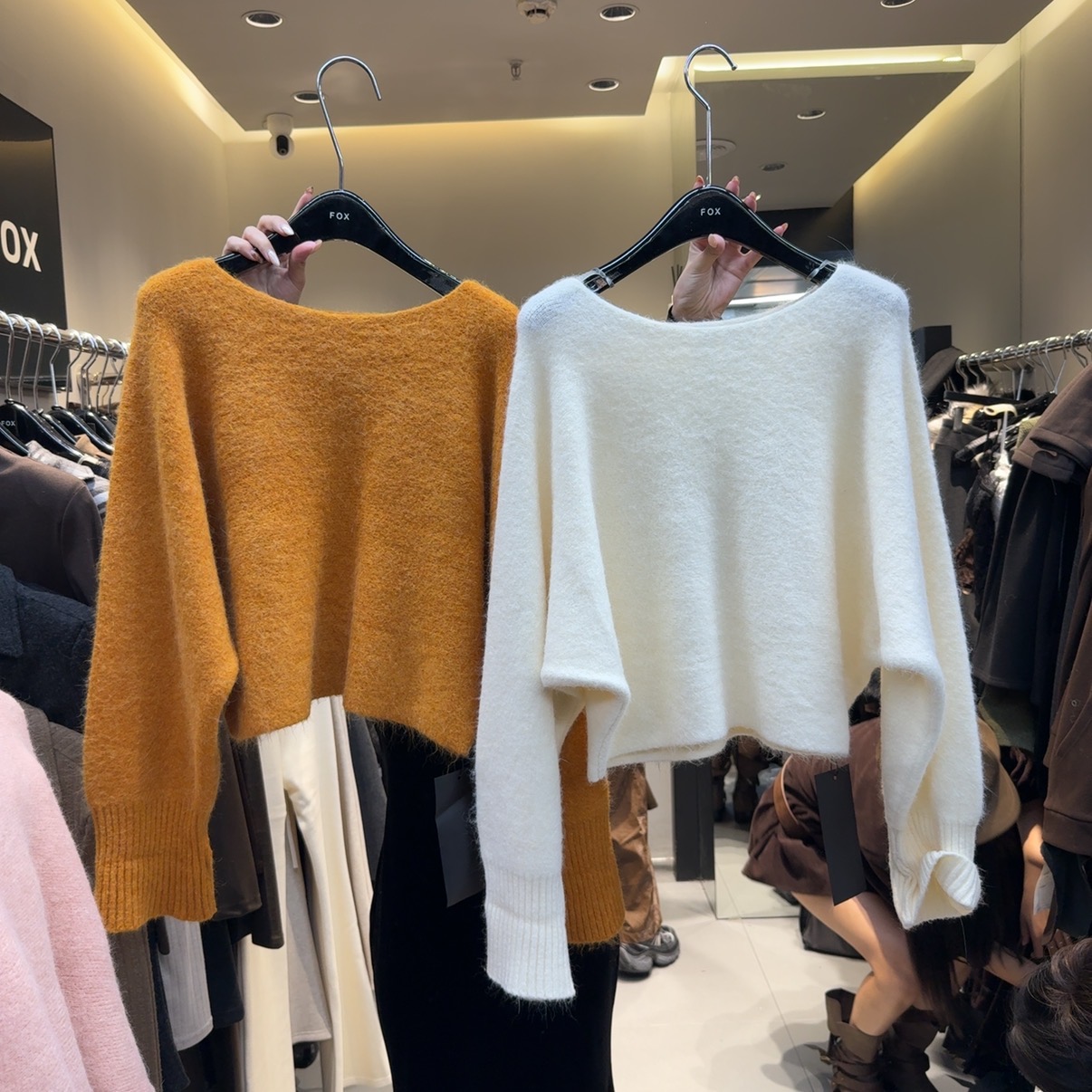 韩版时尚圆领宽松慵懒风毛衣