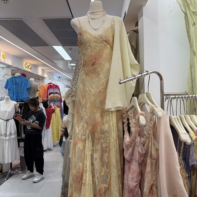 韩版印花蕾丝拼接吊带连衣裙开衫