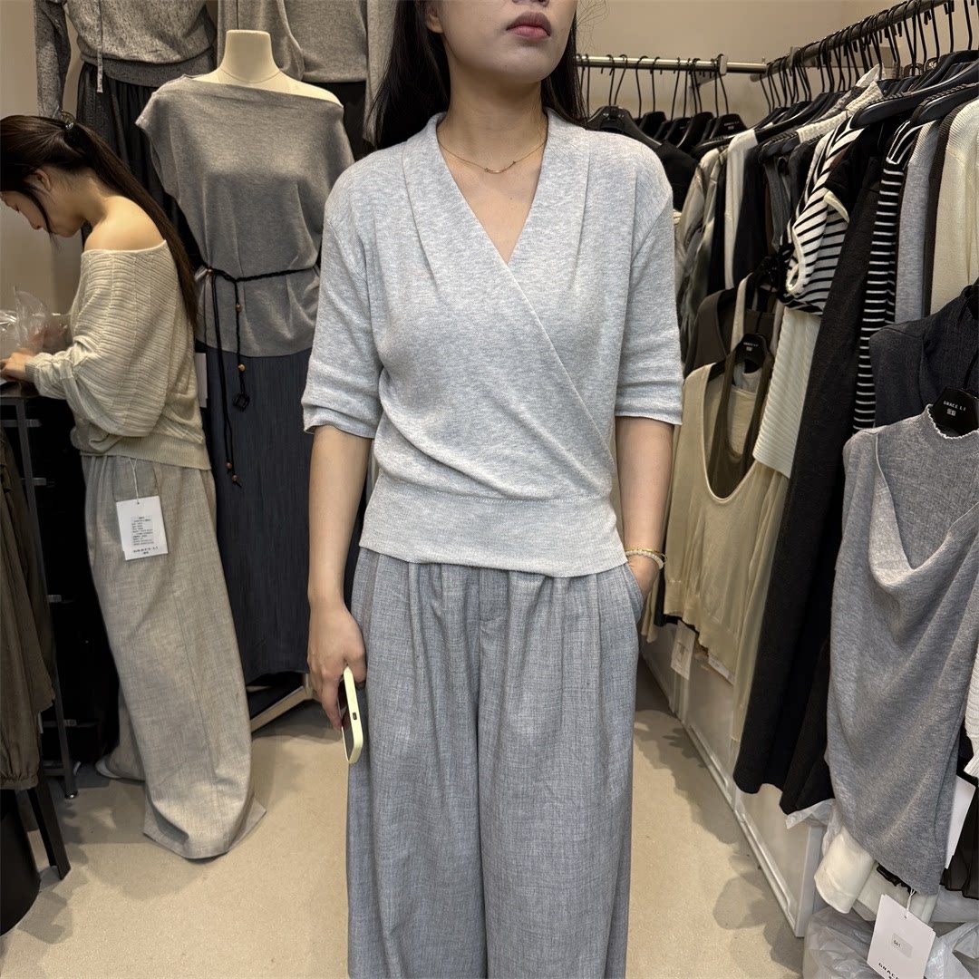 韩版V领收腰显瘦中袖针织衫上衣