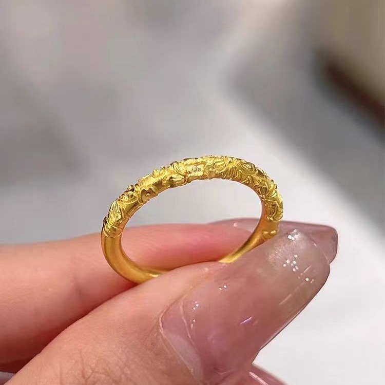 24K金古法紫荆花黄金戒指女浮雕樱花素圈桃花纹金指环小红书爆款