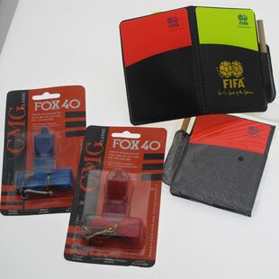 热销送纸笔足球比赛红黄牌裁判员专用卡片 光面硬PVC裁判红黄牌子