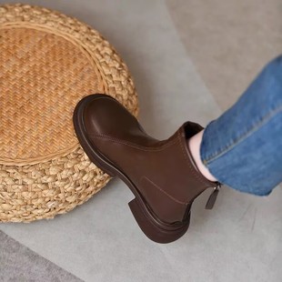 品牌撤柜真皮马丁靴女2025新款 高级感炸街小短靴瘦瘦靴子春秋裸靴