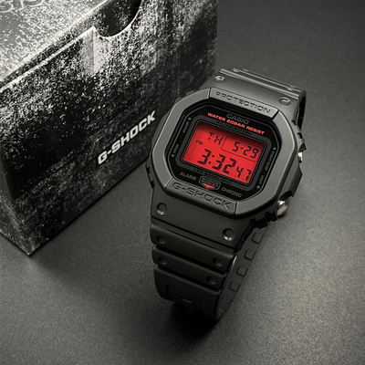 卡西欧G-SHOCK手表男DW-5600BBR-1血鹤方块LED防水液晶数显学生