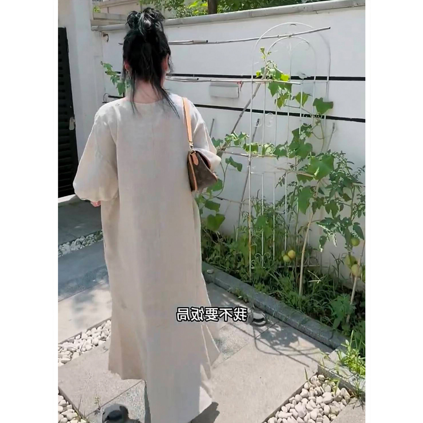 欧洲站2026夏季新款时尚简约松弛感简约纯色高腰休闲韩系连衣裙女