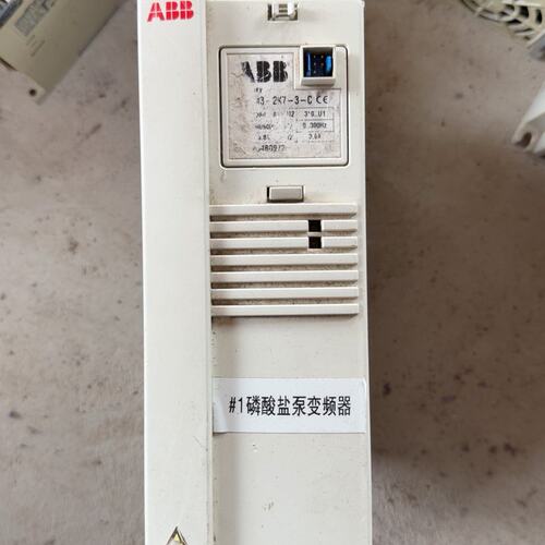 变频器ACS143-2K7-3-C，件，成色还可以（议价）