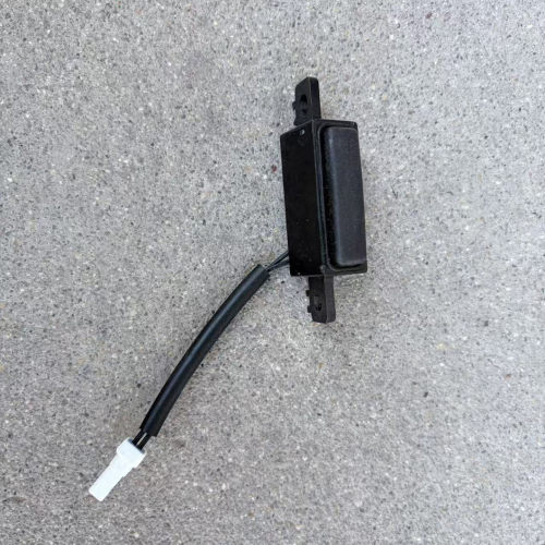 适配22款四代吉利帝豪后背门电动按钮开关尾门拉手把手后备箱开关