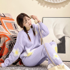 EAZMOL半边绒睡衣女秋冬季新款保暖甜美花朵撞色家居服套装可外穿