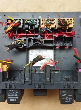 途安明锐速腾迈腾车身电脑控制器中控模块3C8937049E 3C0937049E