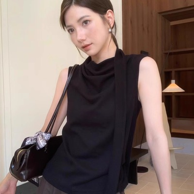 QIXI柒熹新款简约气质无袖背心荡领设计压褶纯色小衫女显瘦上衣