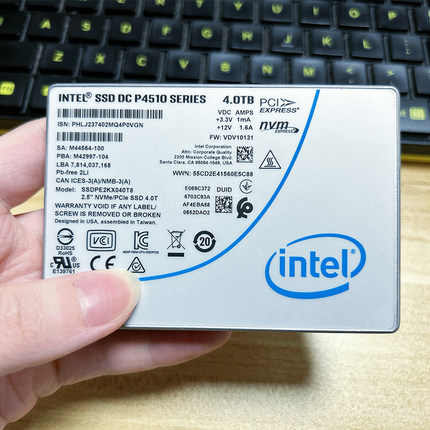Intel/英特尔 P4510 4TB固态硬盘 U.2接口nvme协议 SSDPE2KX040T8
