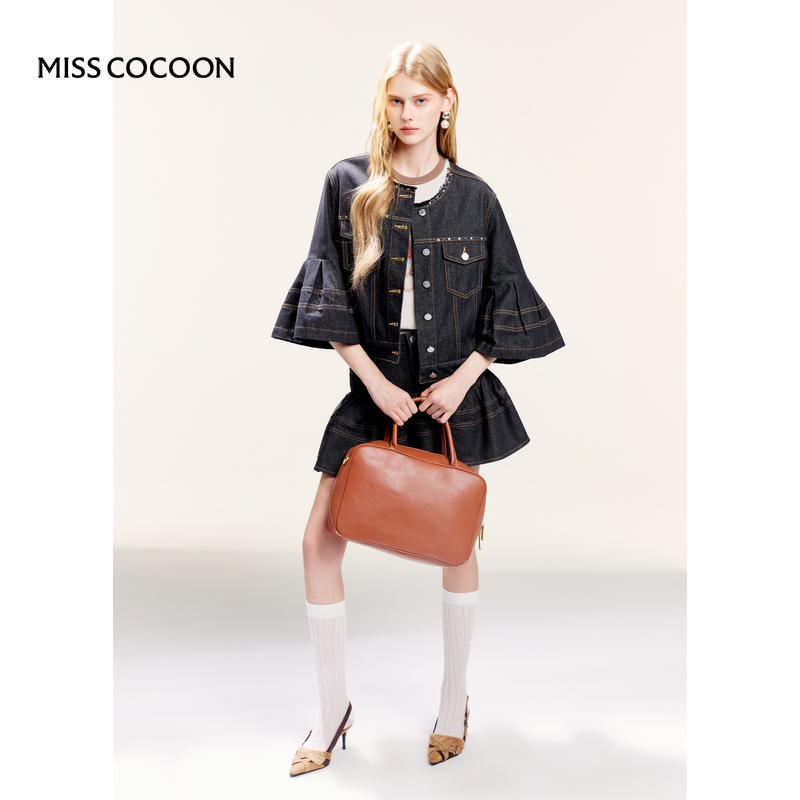 【呼呼专享】MISSCOCOON烫钻短款牛仔外套女秋冬新款上衣