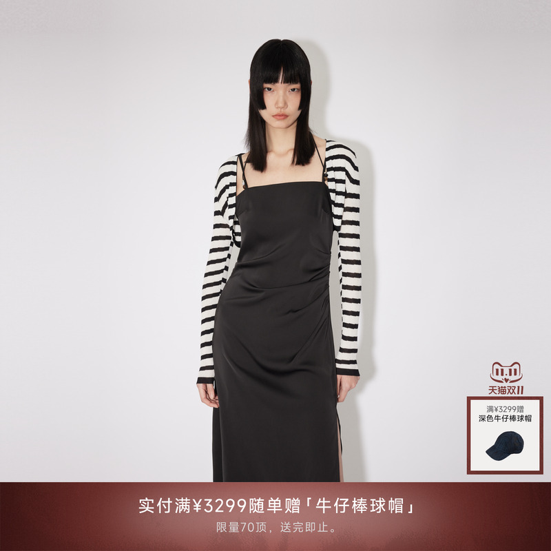 REVAN芮范新品设计师款质感条纹开衫连衣裙RM31101230