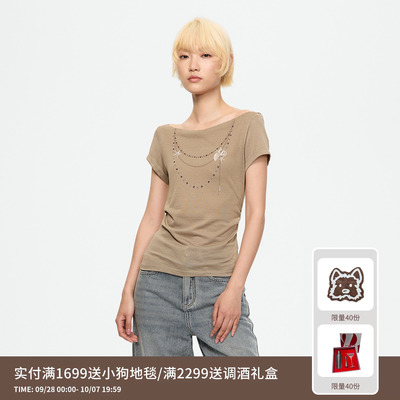 REVAN芮范设计师款松弛感珍珠链印花卡其短袖T恤RK31001549