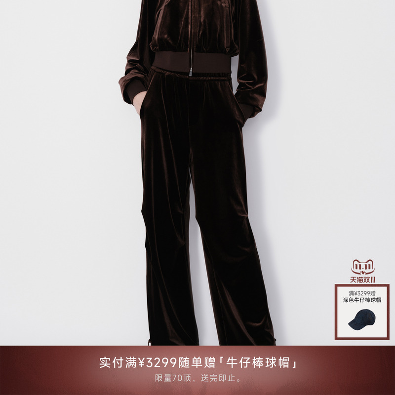 REVAN芮范2024秋季新品设计师款摩卡棕色丝绒降落伞裤RM71301089