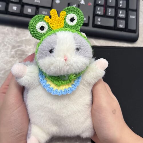 谁能拒绝一只软fufu的仓鼠玩偶呢