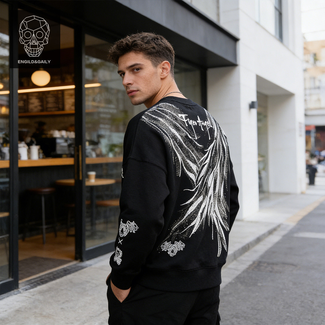 ENGILDGAILY专柜正品轻奢潮牌24秋黑色羽毛翅膀烫钻圆领卫衣男款,男装,卫衣,淘宝优惠券,粉丝福利购,淘宝优惠卷
