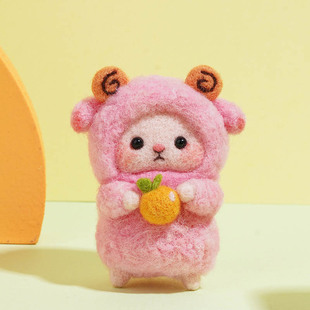 小绵羊羊毛毡戳戳乐diy手工自制 车载摆件钥匙扣汽车后视镜挂吊饰