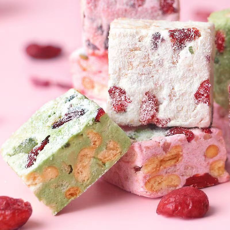 雪花酥牛轧糖解馋小零食混合口味整箱蔓越莓饼干网红休闲小零食