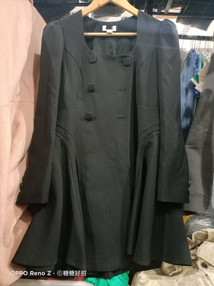 品牌女装尾货顺垂法式复古方领A字显瘦压褶泡泡袖学生连衣裙