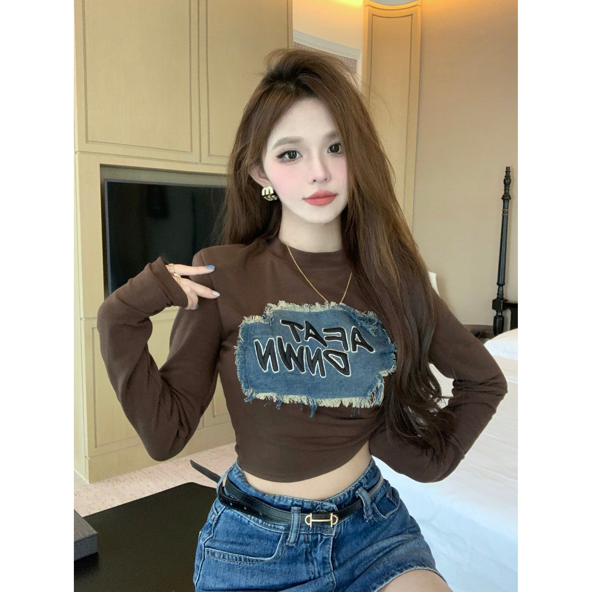 美式辣妹修身短款打底衫咖色上衣