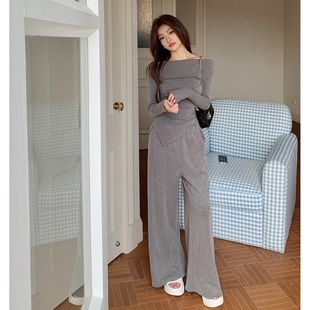 今年流行漂亮套装2025年新款德绒上衣裤子两件套秋冬装搭配一整套
