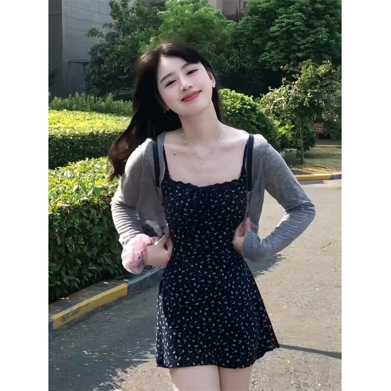 法式绑带碎花吊带连衣裙套装女春夏木耳边薄款开衫辣妹收腰短裙子
