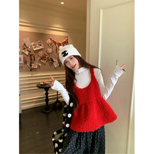 韩系减龄气质甜美红色吊带背心女学生秋冬新款长袖打底衫两件套装